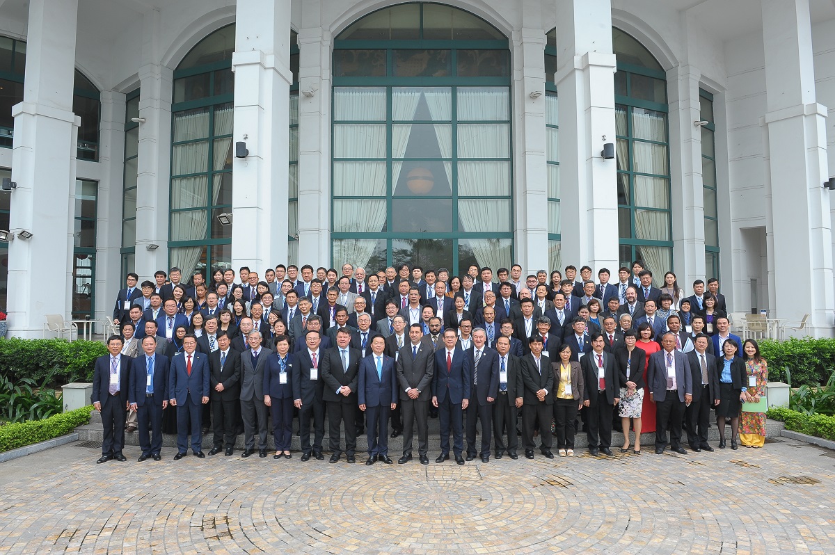 GD 2002 2018 150 Đại biểu quốc tế Dư hội nghị lần thứ 50 Ủy ban bão Quốc tế tại Ha Nội  (2.2018)